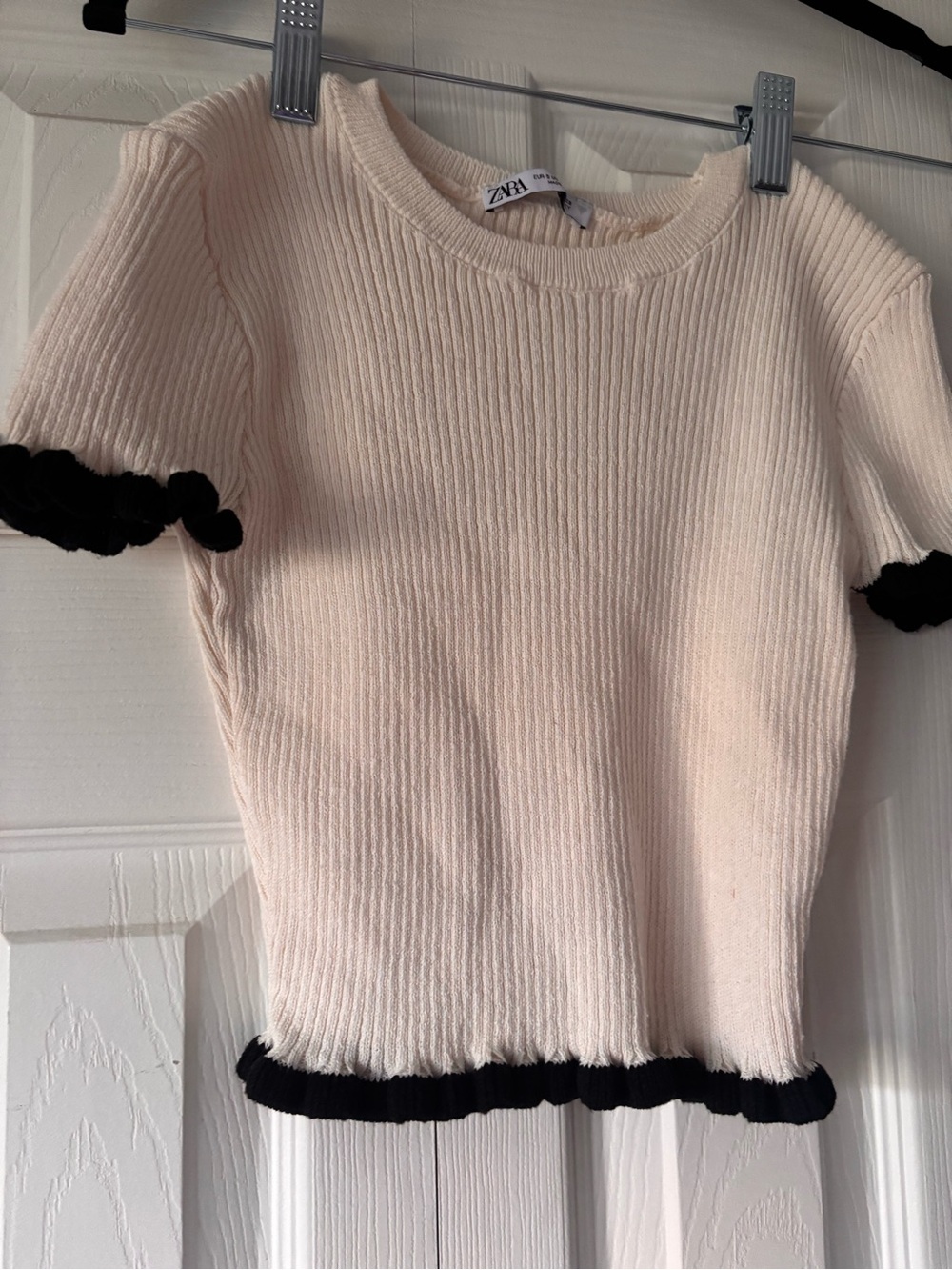 Zara Cream Short Sleeve Ribbed Top with Black Trim